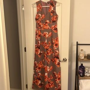 Floral jumpsuit 🌺